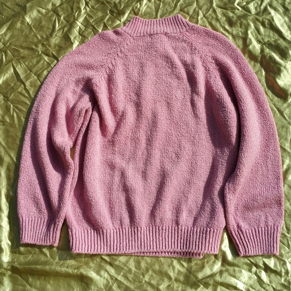 Karen Scott cable knit light rose pink sweater with pearl button mock neck - Picture 2 of 6